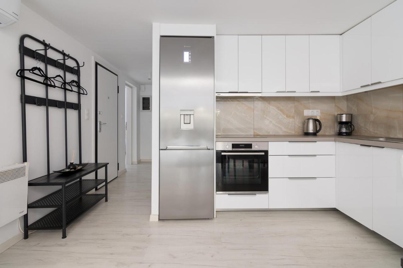 Apartment For 3 Ppl In Varkiza Exterior photo